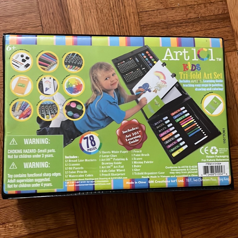 Kids Trifold Art Set